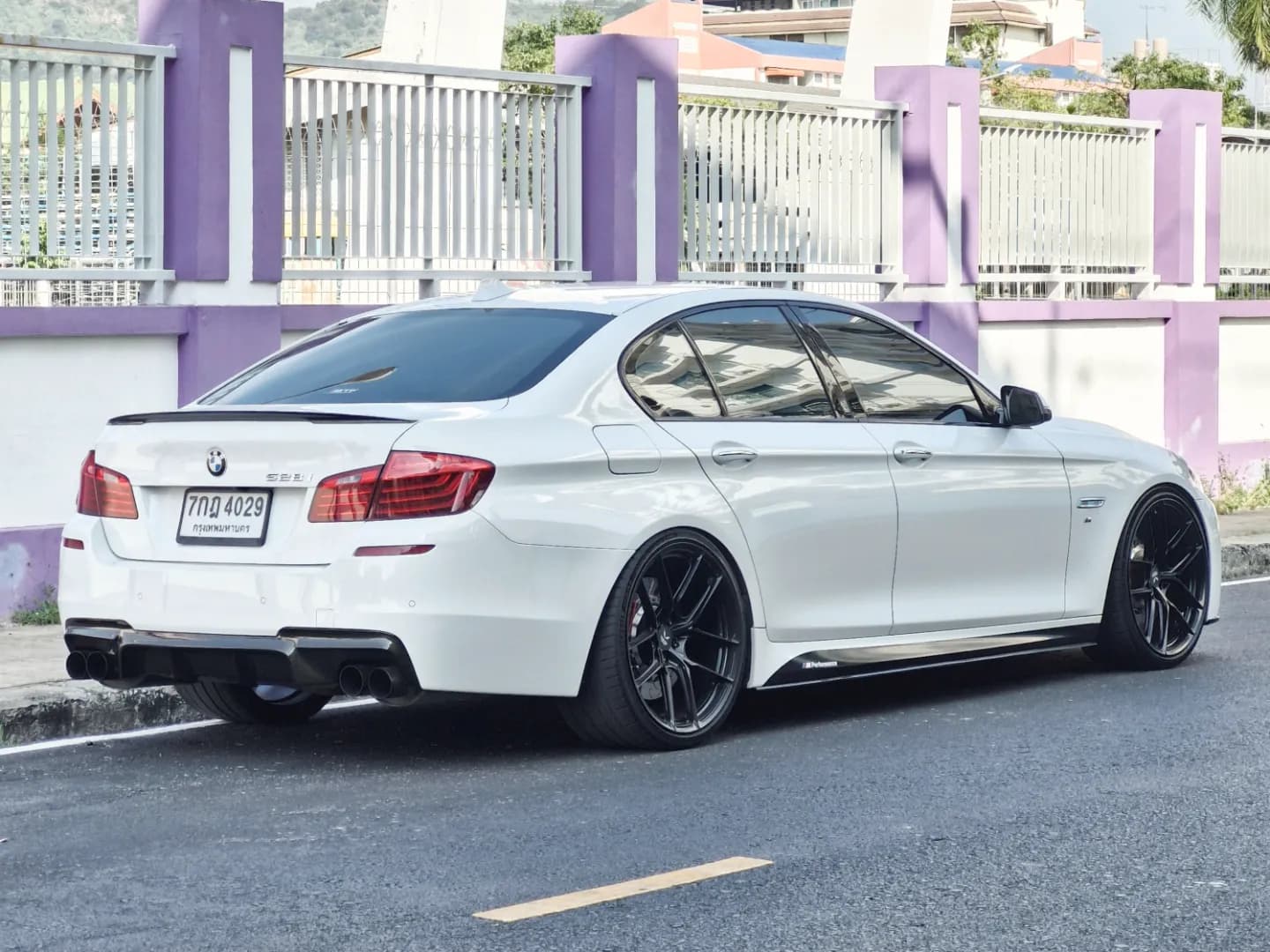 BMW 5 Series F10 528i 2014 Alpine White · Corven Forged CF-101M